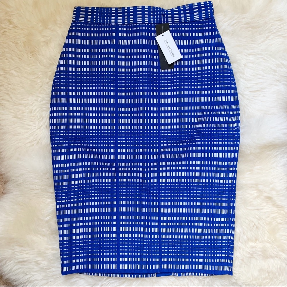 Banana Republic Blue Square Jacquard Pencil Skirt